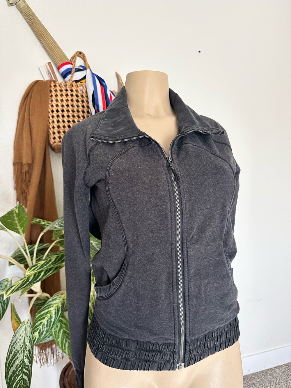 lululemon athletica Charcoal Zip-Up Women's Jacket